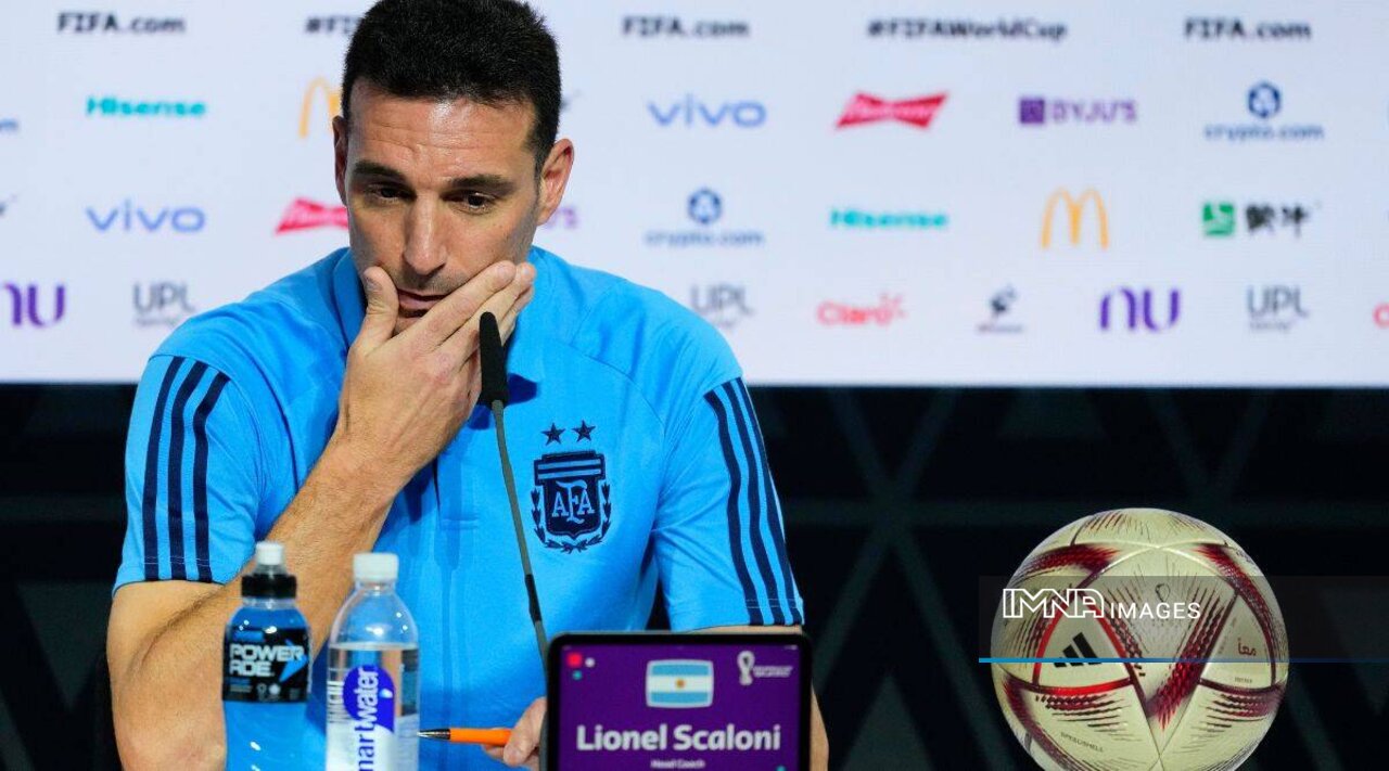 اسکالونی: بازیکنان آرژانتین برای این پیراهن همه‌کار می‌کنند/ فینال بین مسی و امباپه نیست!