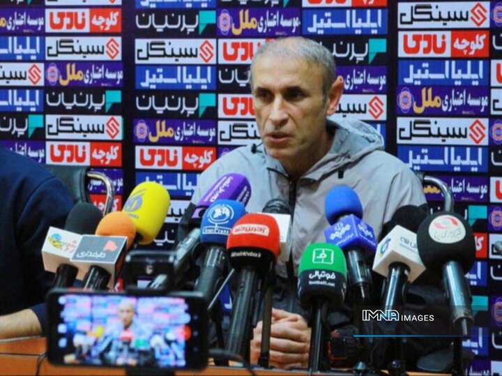 یحیی گل‌محمدی: هواداران برگ‌برنده پرسپولیس هستند/ فوتبالم را مدیون مردم خوزستان هستم