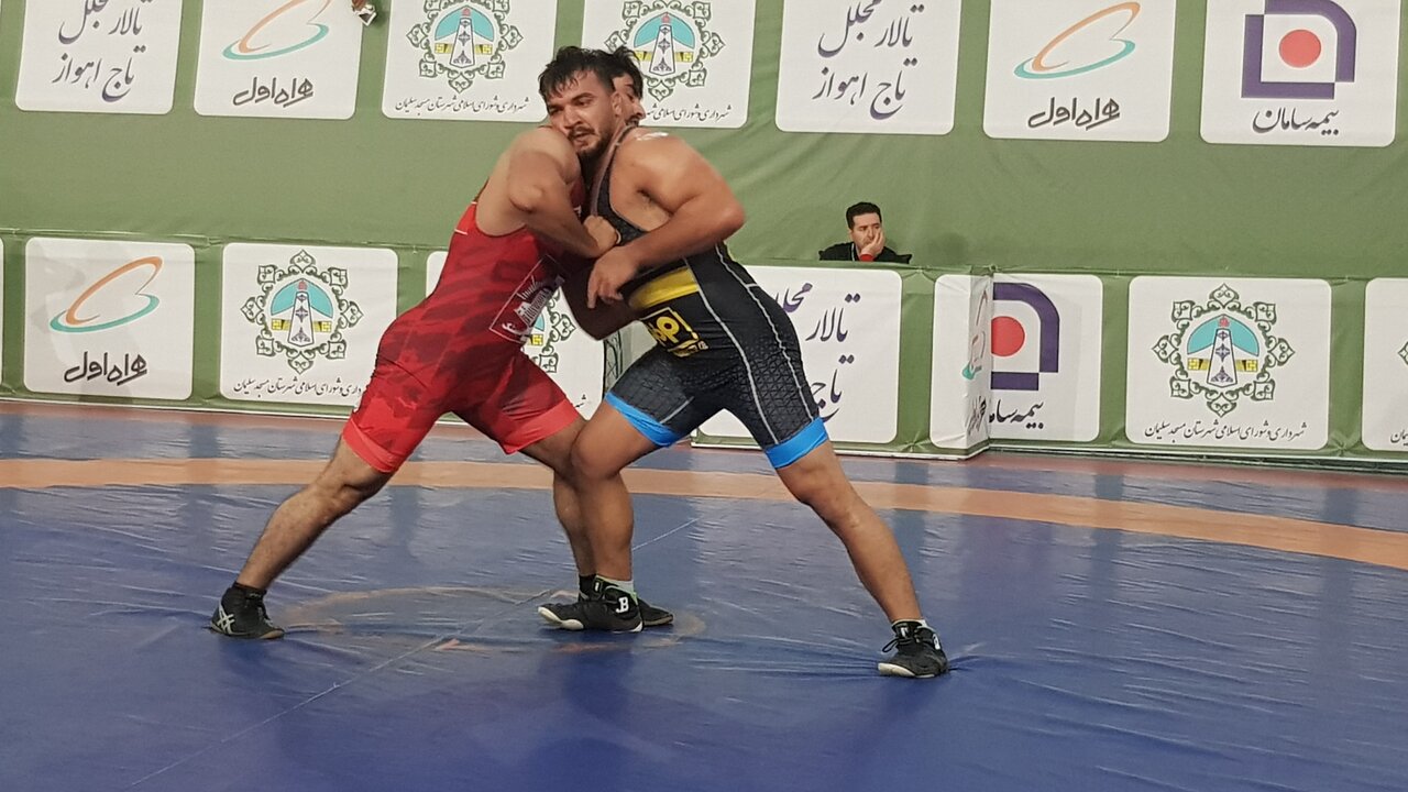 افزایش ۷ برابری جامعه آماری کشتی اصفهان/ استعدادی پروری با جدیت دنبال میشود