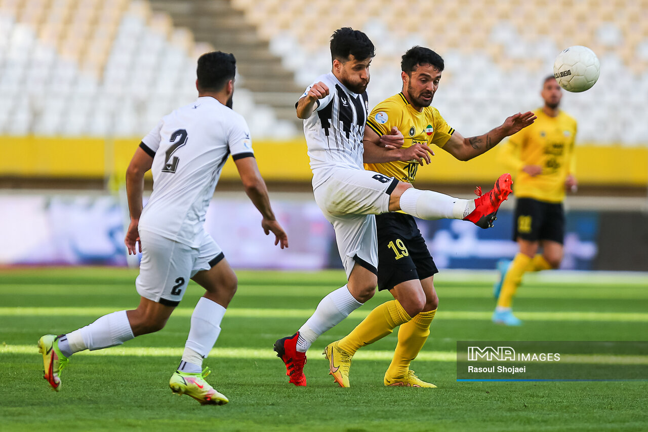 تقابل حساس یحیی و نکونام/ آزمون جدید نفت با عنایتی!