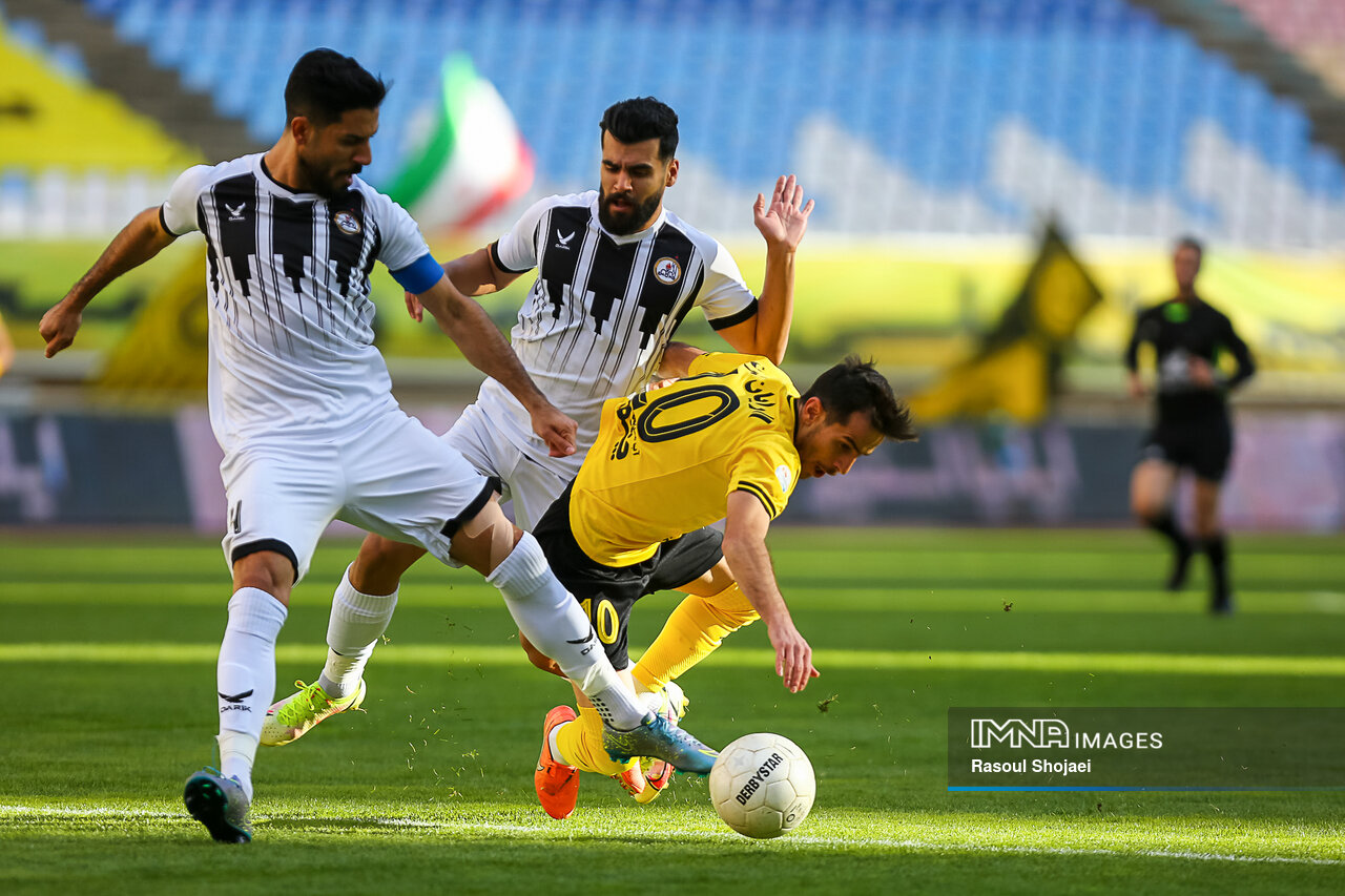 سپاهان و ذوب آهن نیم فصل خود را چگونه گذراندند؟