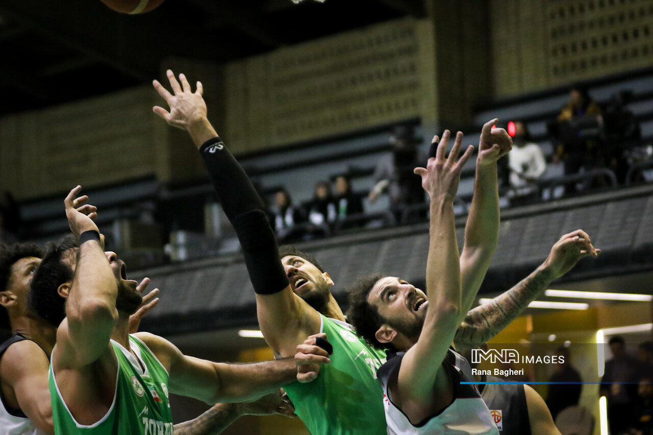 از نایب قهرمانی تا روند نزولی در لیگ /هدف نامشخص از تیمداری در بسکتبال!