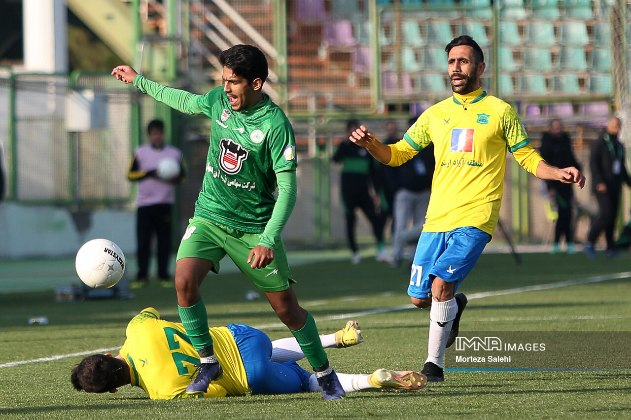 صنعتنفت آبادان _ ذوبآهن اصفهان/ بازگشت ذوبآهن به ریل پیروزی مقابل بحرانزدههای برزیلی؟