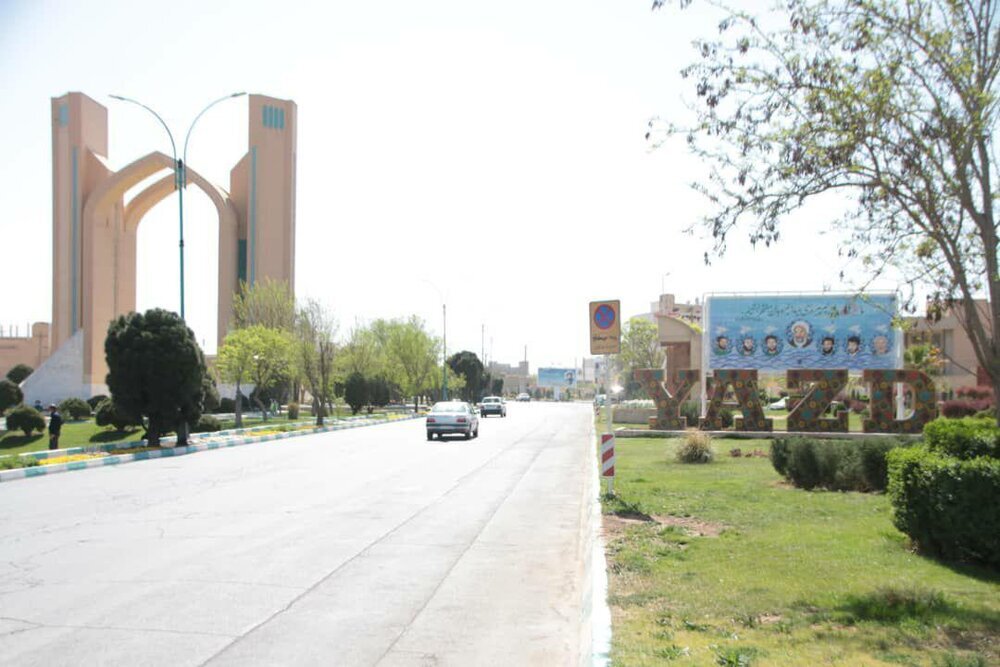 ساماندهی فضای سبز ورودی‌های شهر یزد
