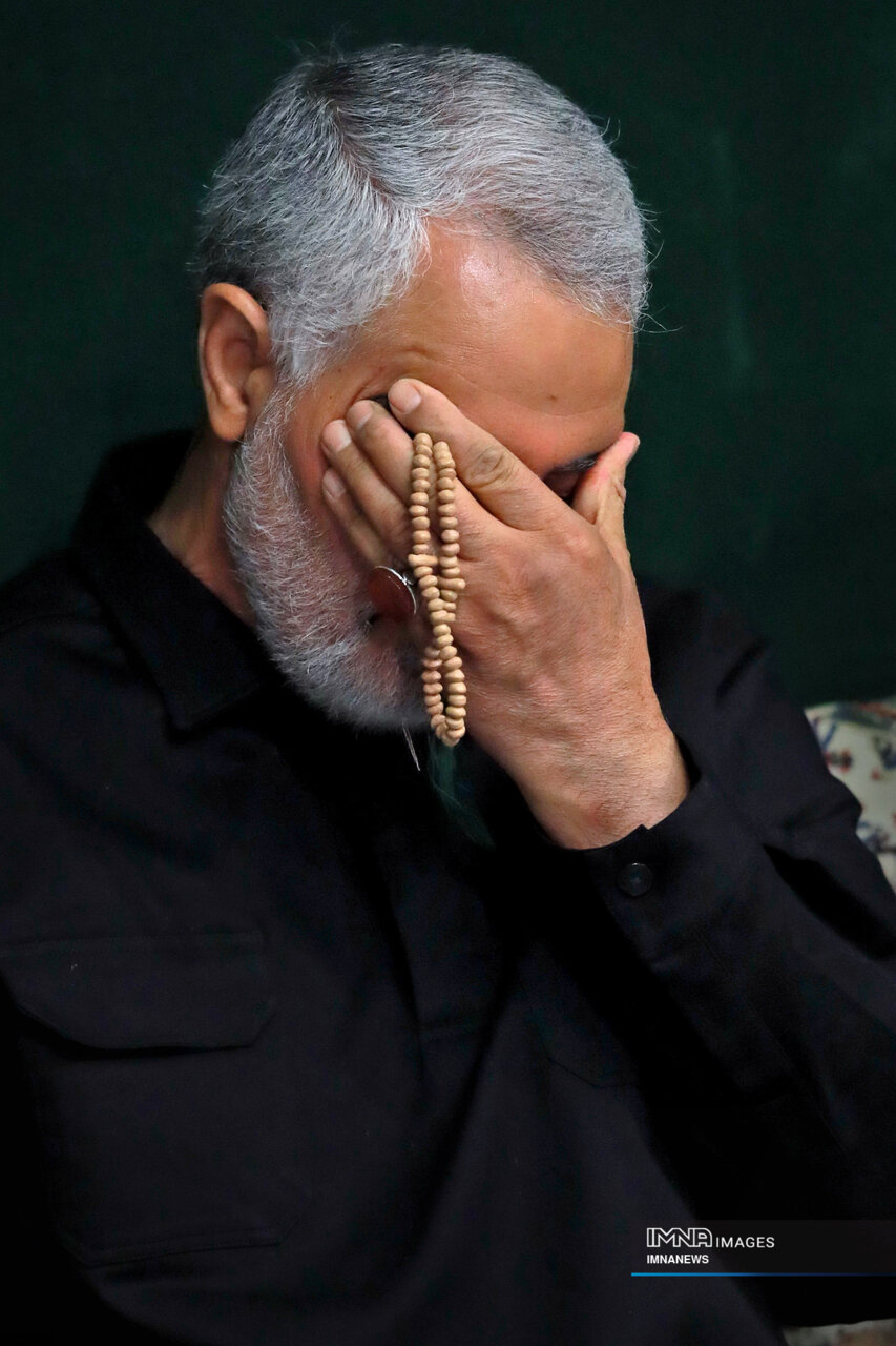 سردار دلها و مکتبی که ماندگار شد / تدابیر حاج قاسم نه پشت دربهای بسته، بلکه در میدان بود