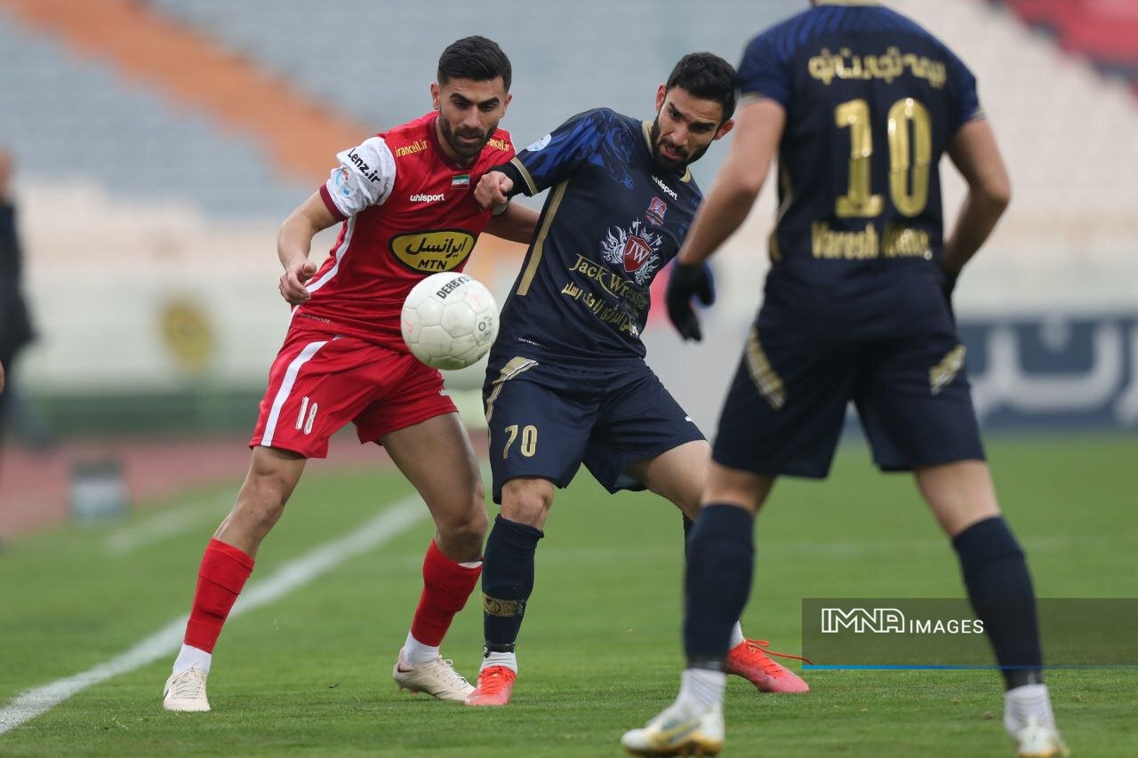 برای اثبات خودم در پرسپولیس منتظر ماندم/مدیران ذوبآهن گفتند ۲۰میلیارد بده تا شکایت نکنیم!