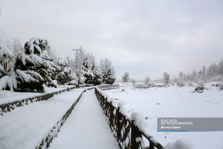 بارش برف در شهرستان مبارکه