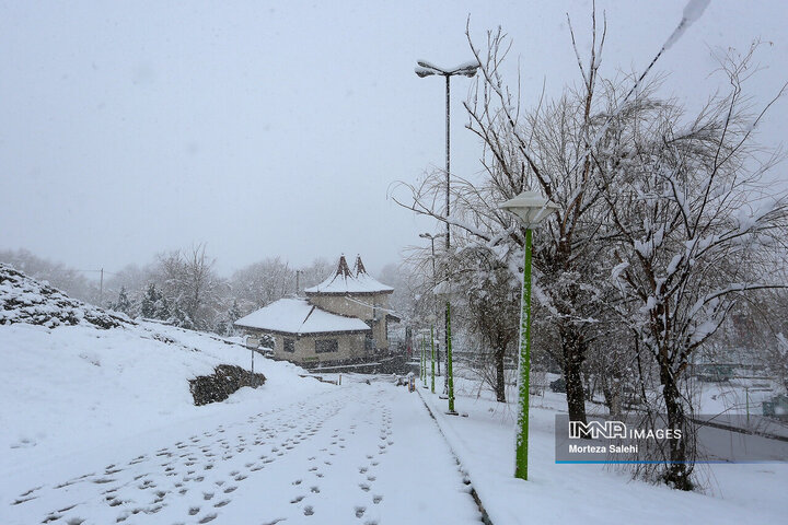 بارش برف در شهرستان مبارکه