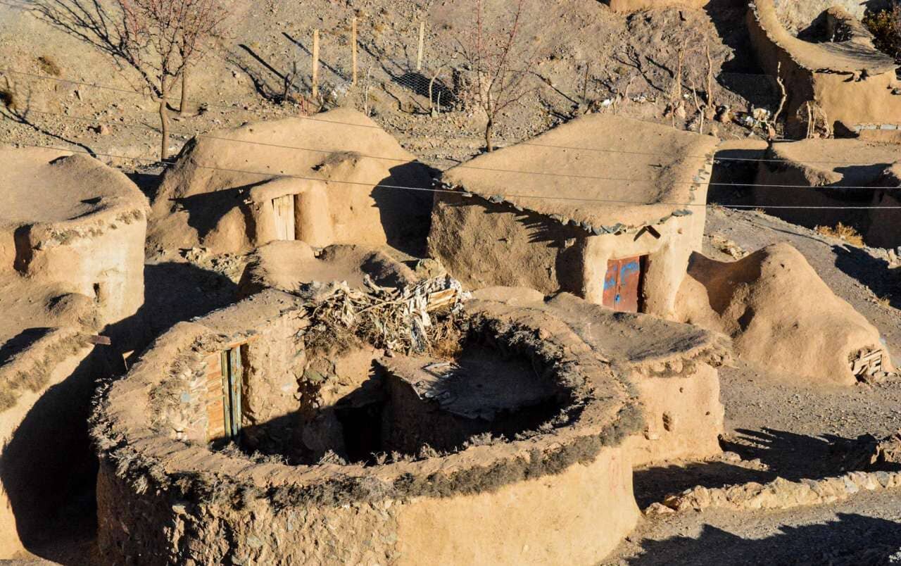 تجربه سفر به شهر آدم کوتولههای ایران