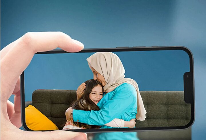 همه یک کلام از مهر مادر میگویند همه یک کلام از مهر مادر میگویند