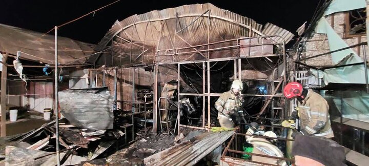 بازار گل خاوران تهران در آتش سوخت