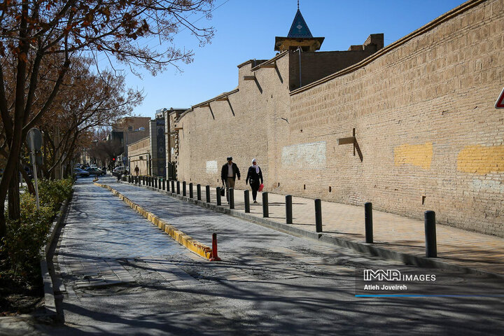  اجرای طرح پاک‌سازی محلات منطقه ۵ اصفهان در آستانه بهار