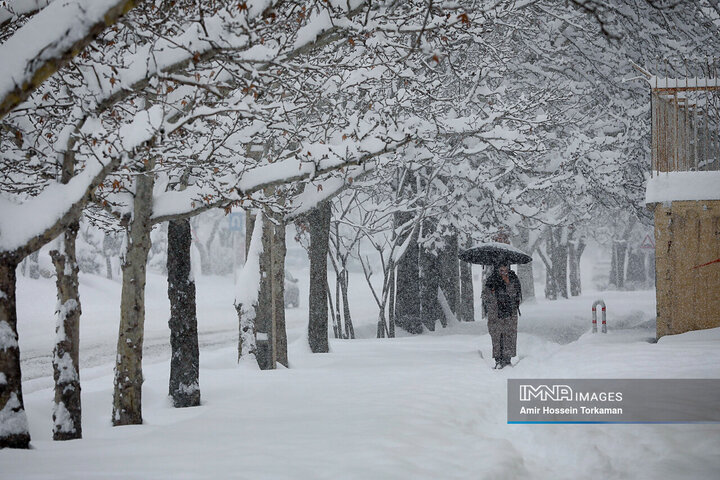 پیش‌بینی بارش برف در مناطق غرب و شمالی اصفهان