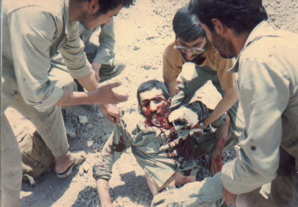 جوانانی که برای شکستن خط دشمن لحظهشماری میکردند/ جنگ افسانه نیست