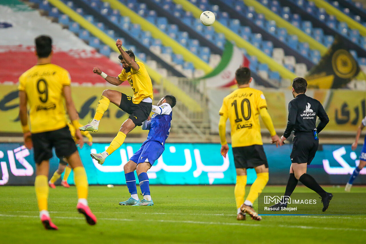 مچاندازی مورایس و نکو در اصفهان/ عیار اصلی آبی و طلاییپوشان مشخص میشود؟