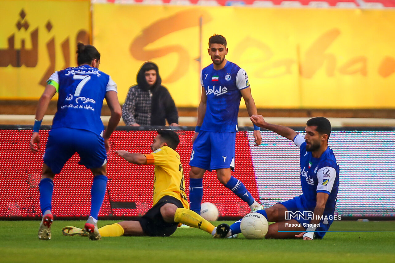 خیز استقلال برای رسیدن به یک قدمی صدر/ این آخرین فرصت برای تارتار است؟