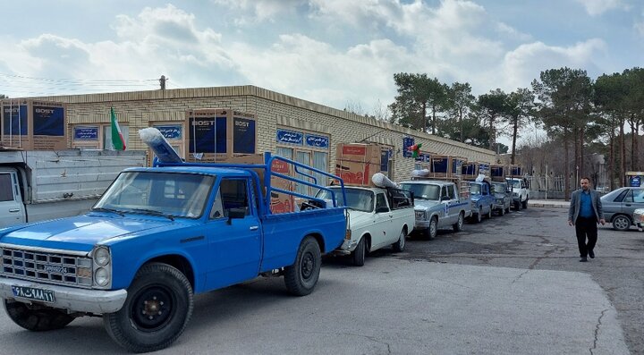 هدیه رهبر معظم انقلاب به زوج‌های جوان نایینی رسید