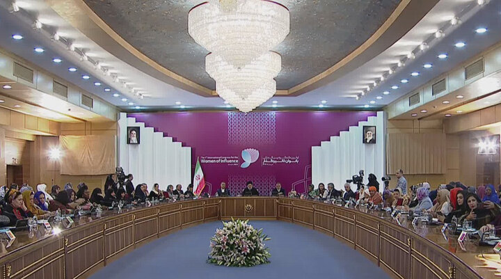 Iran's capital hosts 1st intl. “women of influence” congress