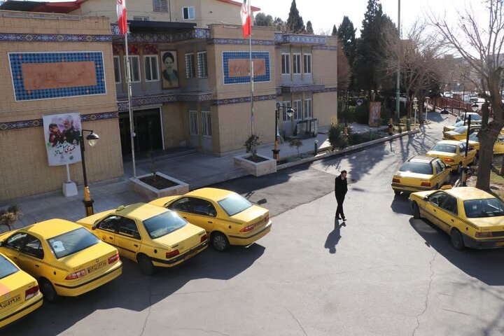 کاهش ۹۰ درصدی تخلف تاکسی‌ها در اصفهان