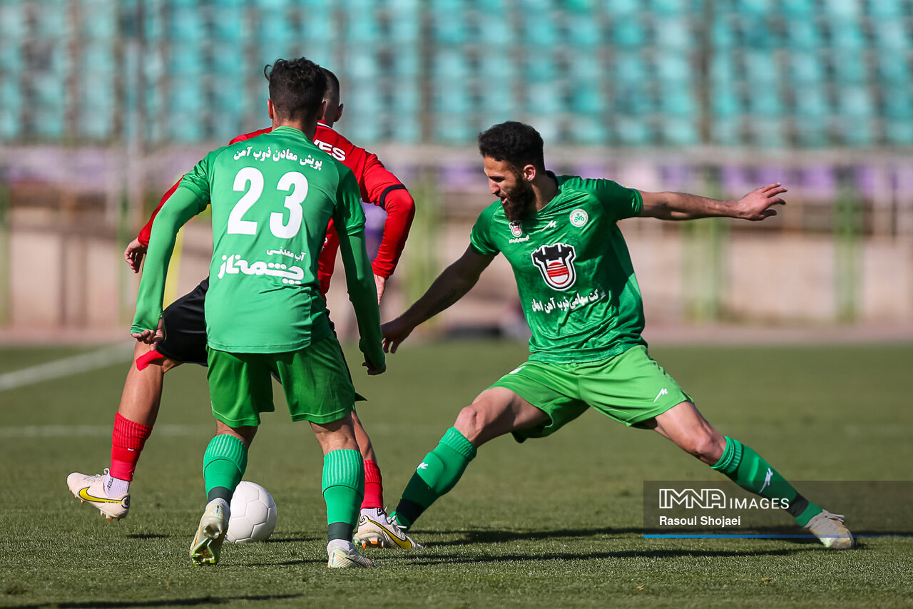 ذوب آهن با ترکیب ثابت و بدون جابهجایی غریبه است!