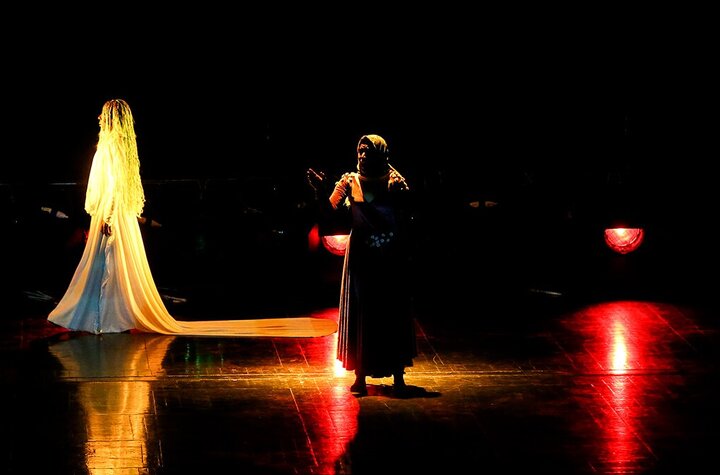 مروری بر مهمترین اجراها و رخدادهای تئاتر اصفهان و کشور در سال۱۴۰۱