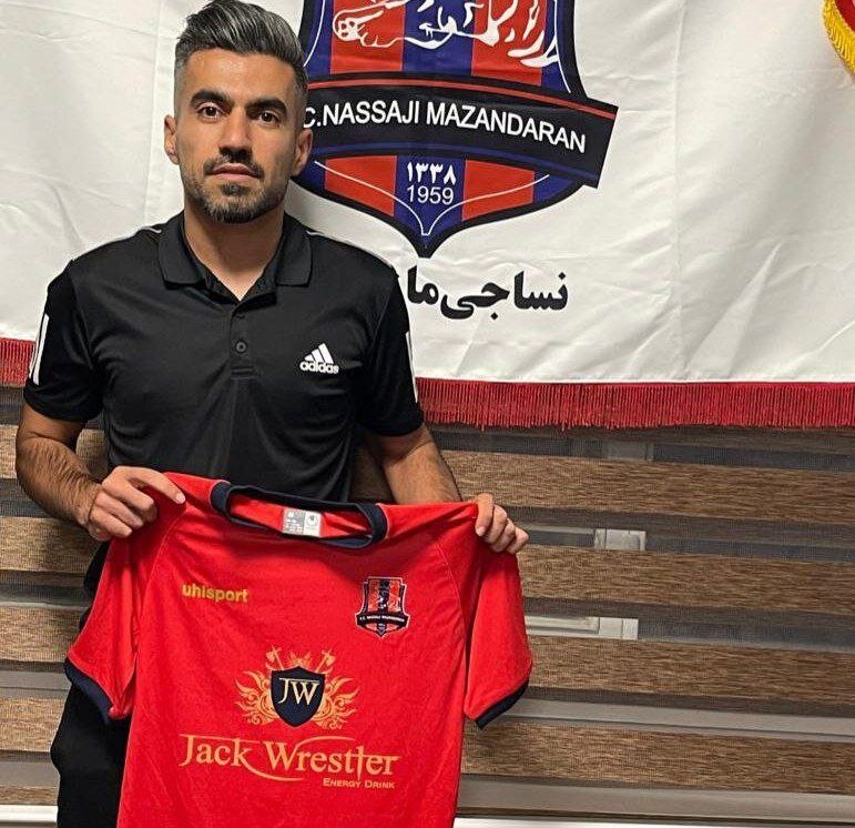 احمد عبداللهزاده به نساجی پیوست