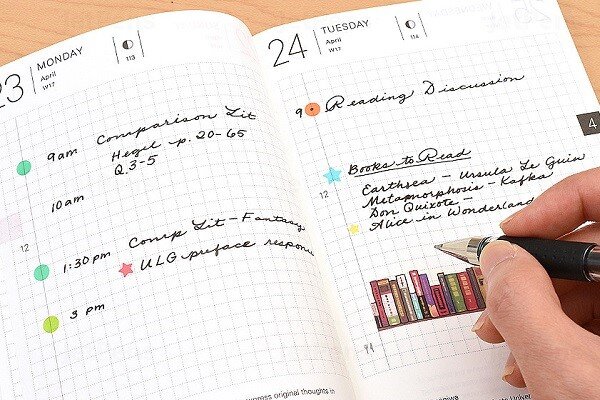 تقویم میلادی ۲۰۲۳؛ مهمترین تعطیلات به همراه نسخه قابل دانلود