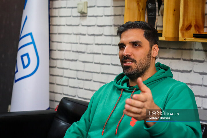 سیاوشی در رده سوم بهترین دروازه‌بانان لیگ هندبال مجارستان