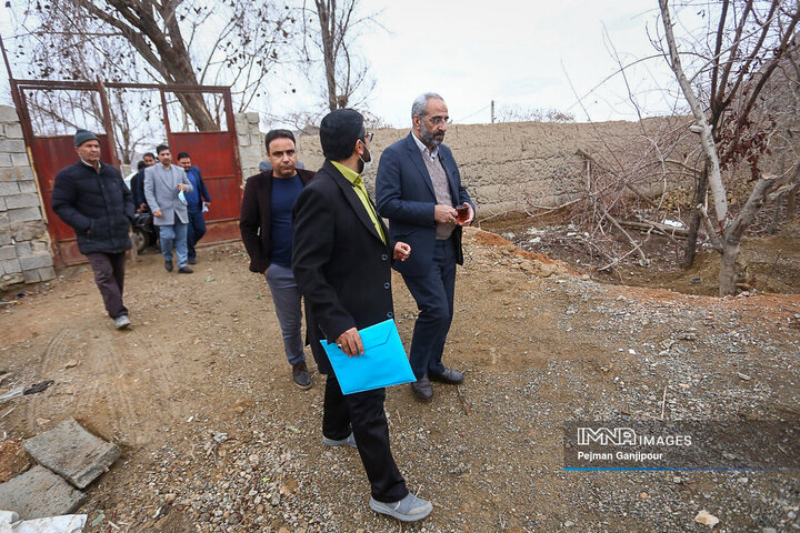 بازدید فرماندار اصفهان از منطقه ناژوان