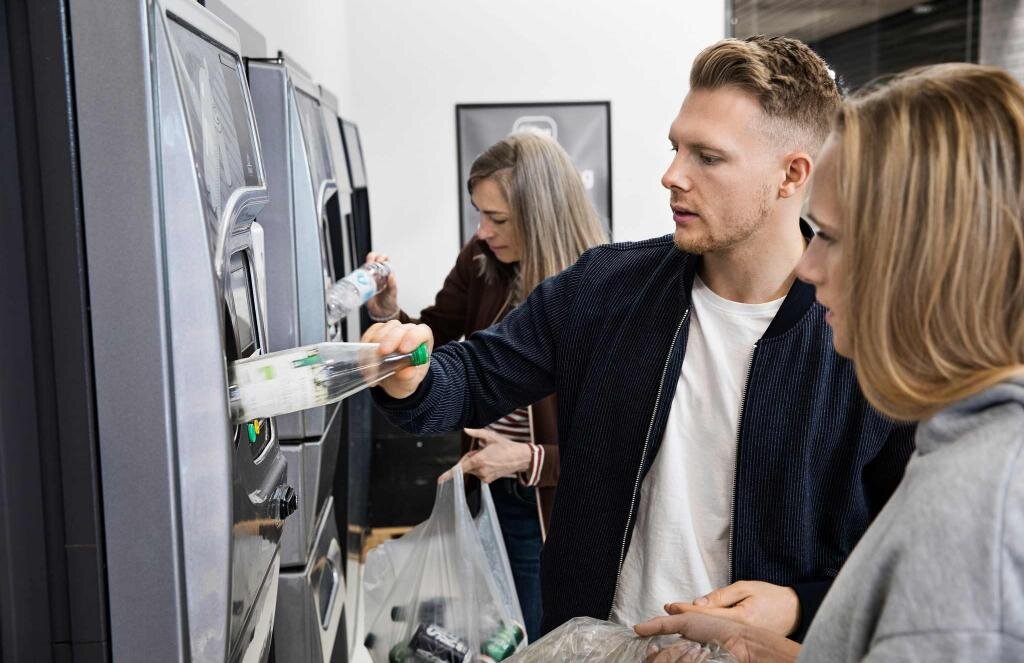 رویکرد ۱۰۰ درصد دایرهای دانمارک برای بطریهای پلاستیکی