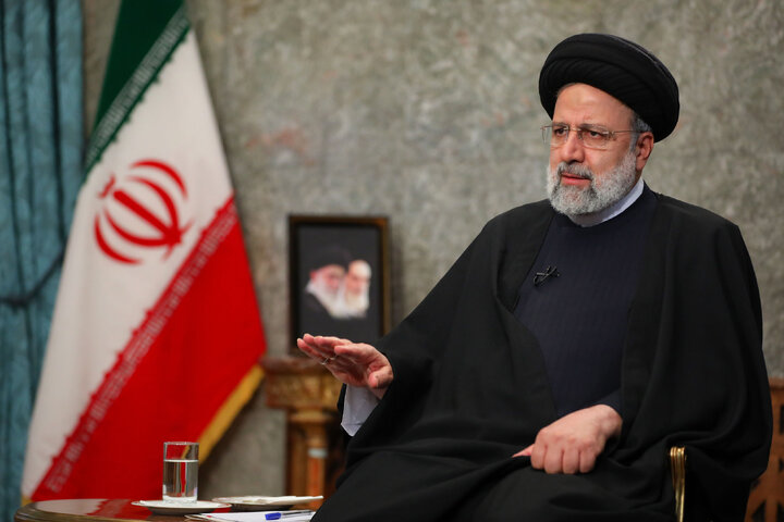 Iranian President Raeisi calls for immediate measures to strengthen ties with Muslim bordering states