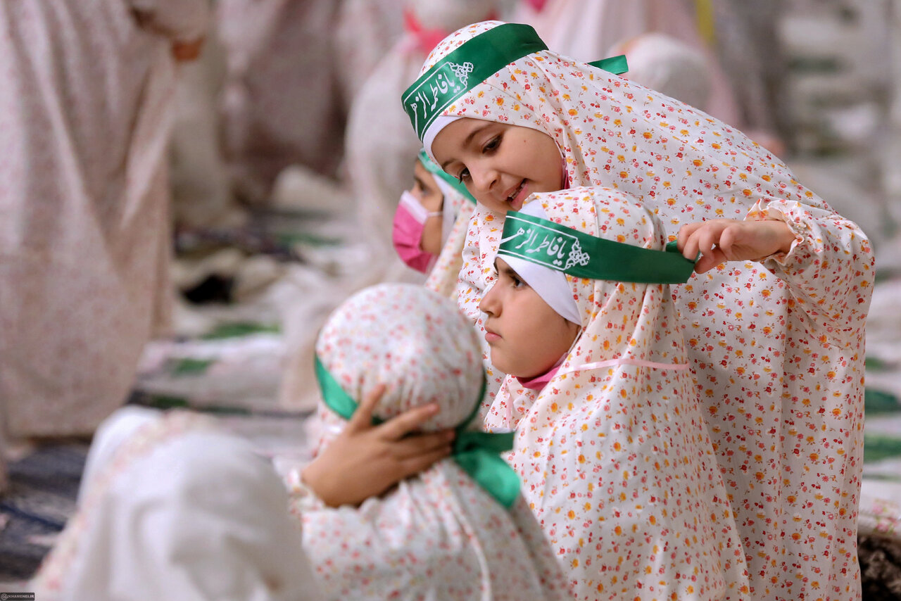 اینجا ایرانه؛دخترا ستاره میسازند/ نسل پای کارِ انقلاب