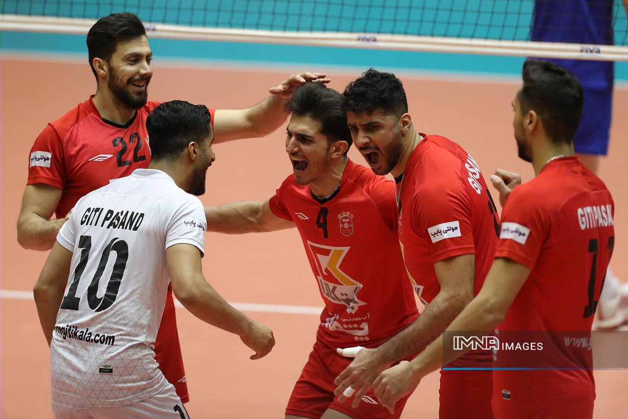 یک بام و دو هوای انحلال یا تیمداری گیتیپسند در هندبال و والیبال