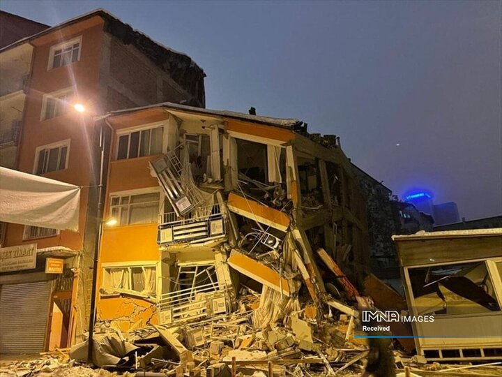 آقامیری ارتباط زلزله خوی با ترکیه را رد کرد