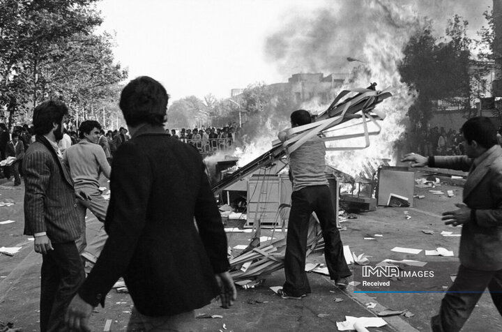 ۱۴ آبان ۱۳۵۷، اعتراضات خیابانی انقلابیون در تهران