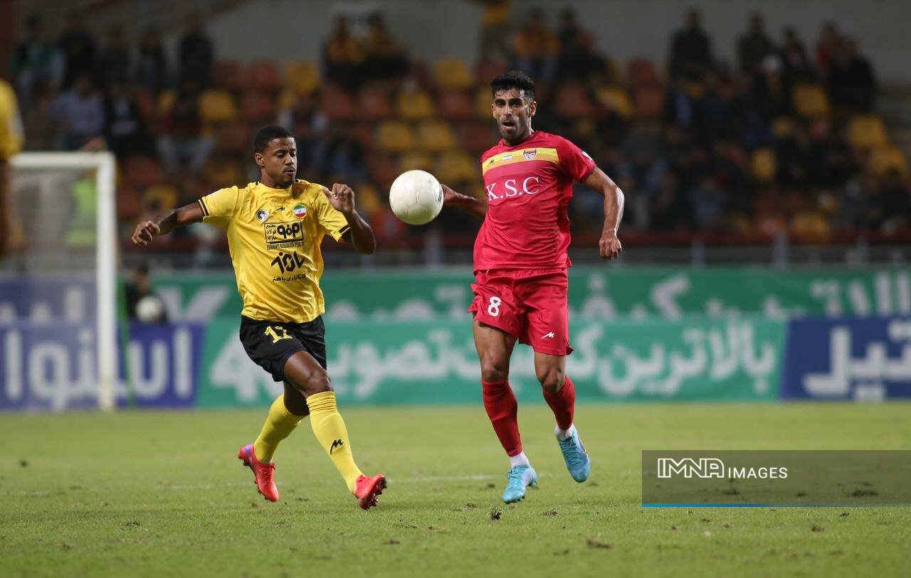 شهرآورد اصفهان؟ همه بازیها مهم است/به وقتش توپهایم به تور دروازه میچسبد!