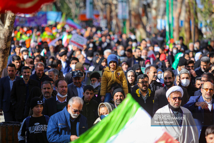 روایت ایمنا از راهپیمایی ۲۲ بهمن در سراسر کشور