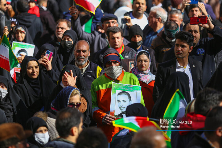 حماسه حضور مردم اصفهان در راهپیمایی 22 بهمن