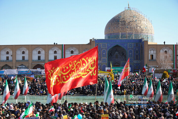 در حاشیه راهپیمایی 22 بهمن در اصفهان