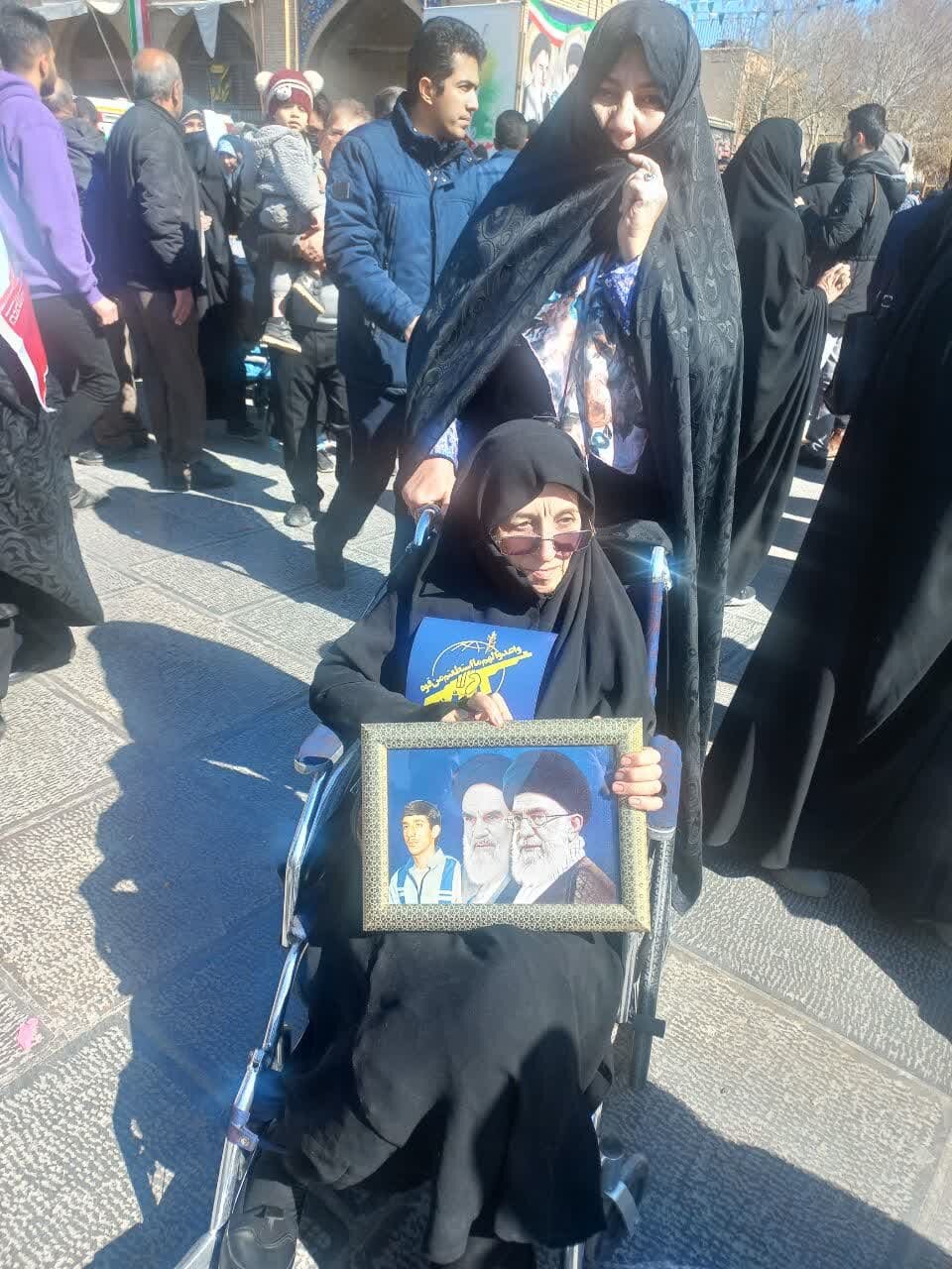 وقتی همه آمدند