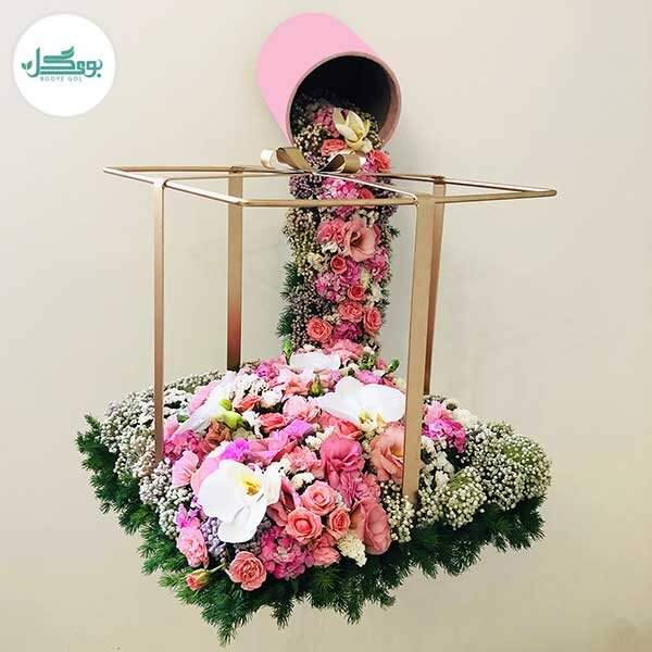 نحوه افزایش ماندگاری گل در باکس گل