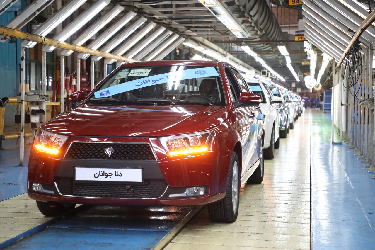 قیمت گذاری دستوری خودرو در بنبست