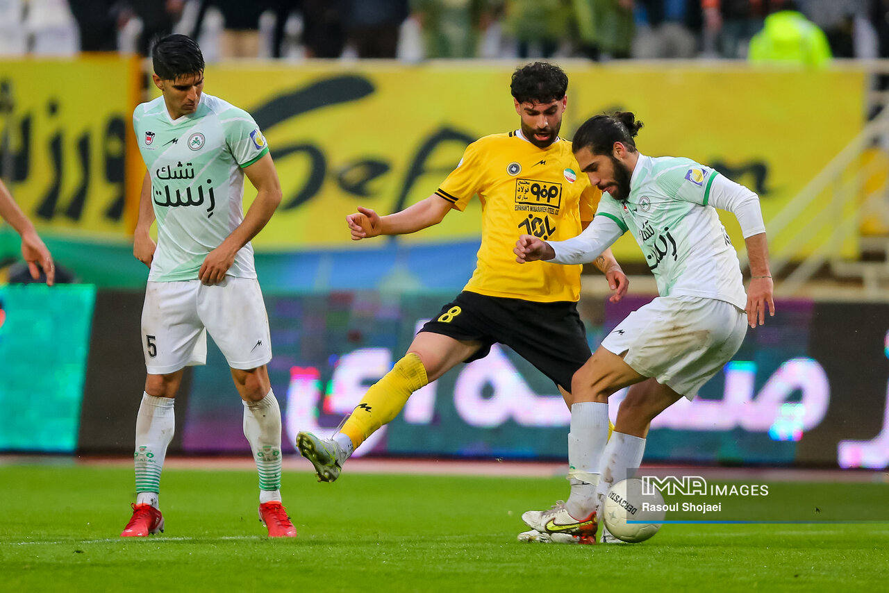 شهرآورد اصفهان؛ تقابل تیمهای بازیساز و جنگنده