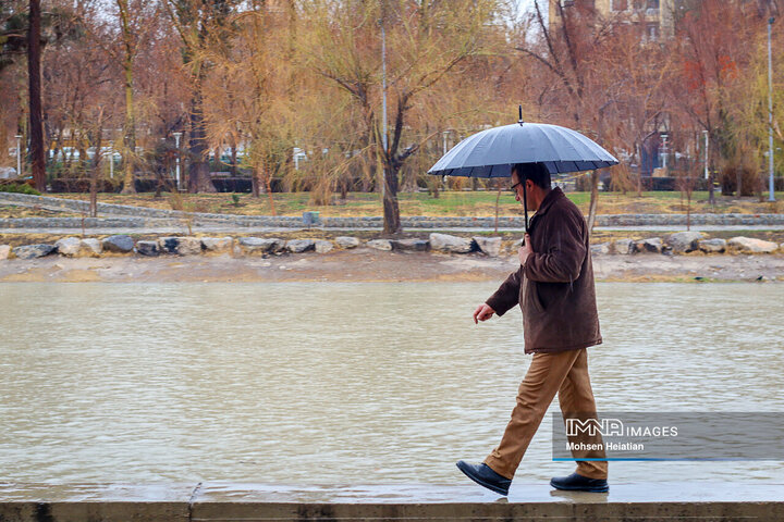 تداوم بارش‌های رگباری و وزش باد شدید تا اواخر هفته در اصفهان