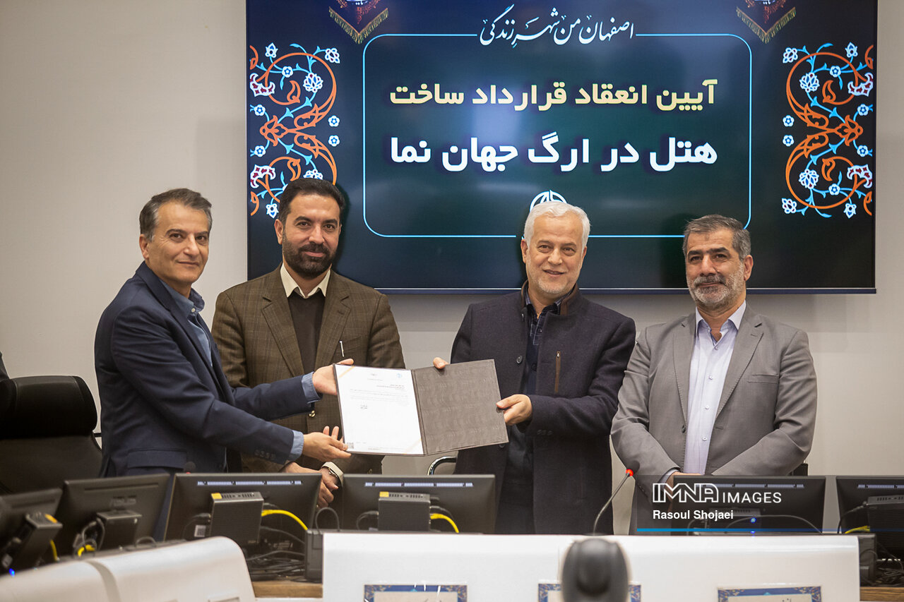 شرایط سرمایه‌گذاری در اصفهان فراهم شده است/ اعتماد به مردم، راهکار حل مسائل و توسعه کشور