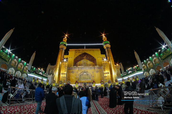 حال و هوای حرم حضرت علی(ع) در شب عید مبعث