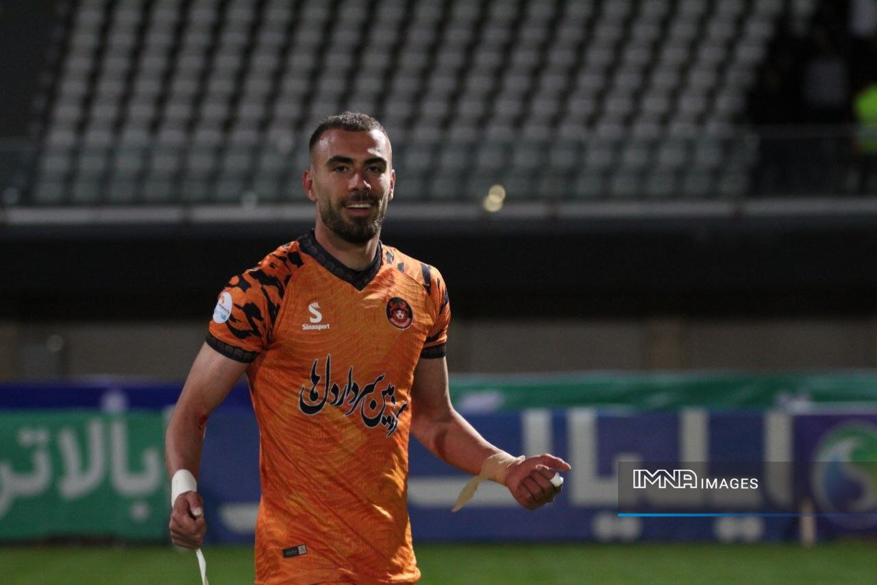 در ذوبآهن بهخاطر لجبازی بعضی سکونشین شدم!/ مغانلو و آزادی رقبایم در راه آقایگلی هستند