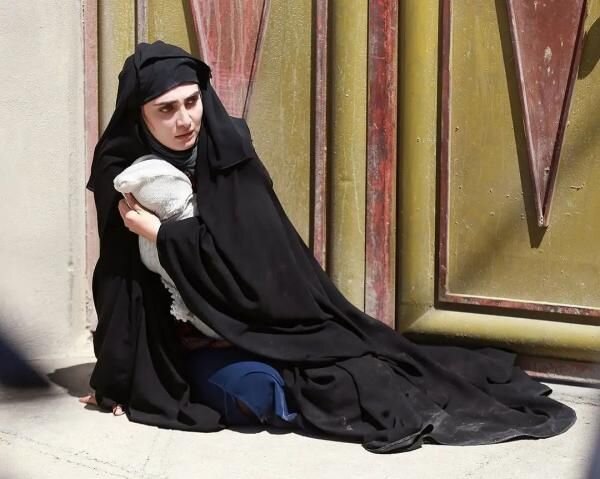 بیوگرافی الناز ملک + عکس بازیگر آیسان سریال سقوط