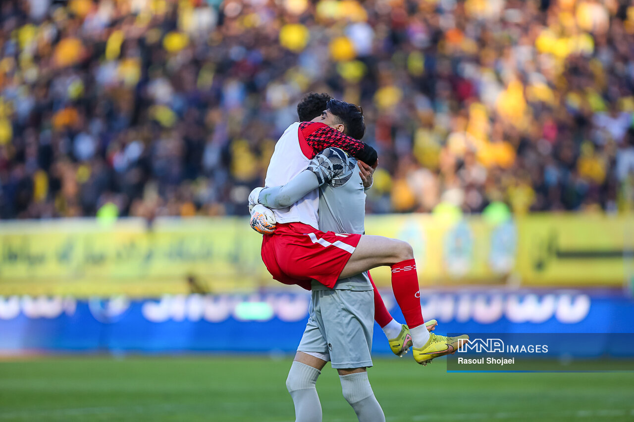 این روزها و پایان سلطه ۶ ساله سرخابی پایتخت؟