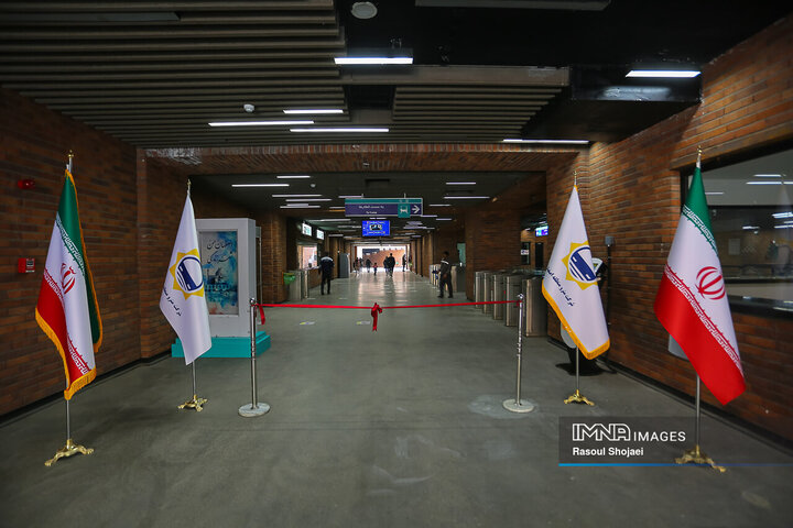 بهره‌برداری از ورودی شمال غرب ایستگاه مترو آزادی